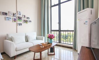 Phoenix Boutique Apartment (Guangzhou Science City Greenland Central Plaza)