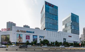 Fuzhou Modern Crown Hotel (Cangshan Wanda Branch)