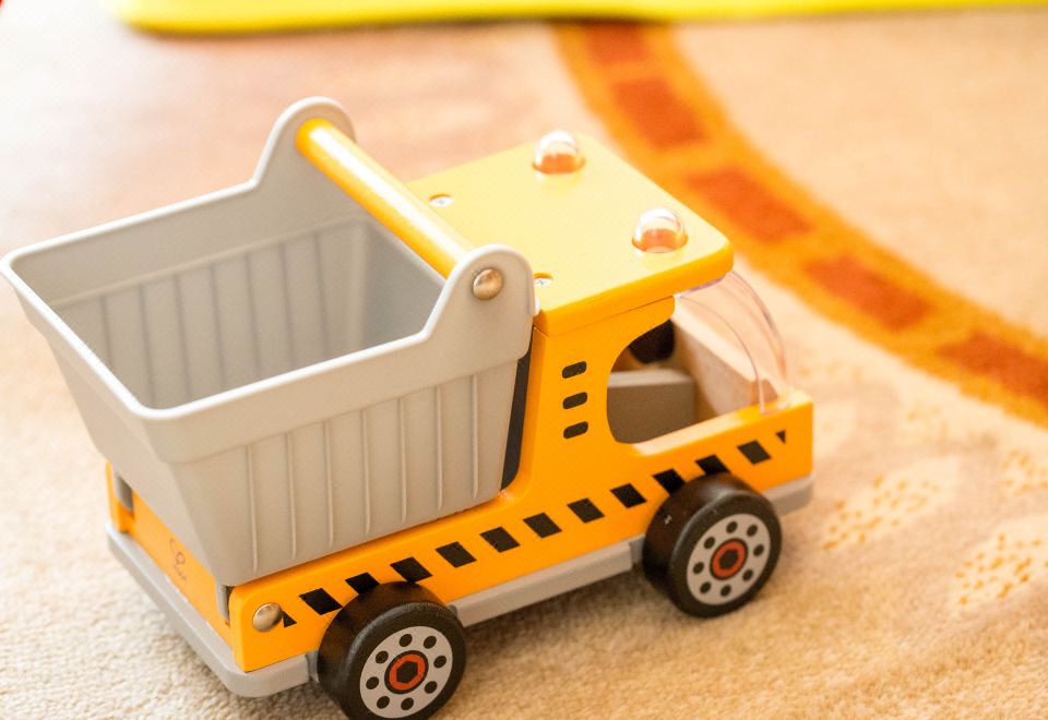 Hape玩具主题宝贝过家家·妙趣玩乐亲子大床房