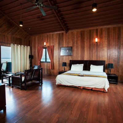 Water Villa Kupon Pom Pom Island Resort