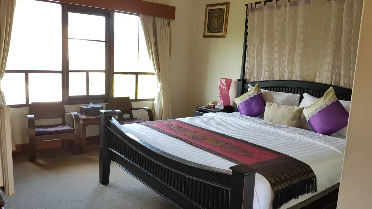 ห้องดีลักซ์