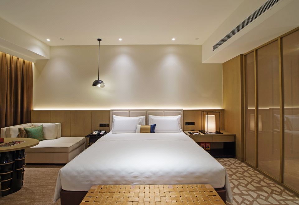 贵宾楼|悠然大床房（Mini吧+英国轻奢床垫+电视投屏）