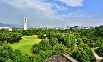 Young Hotel (Yiwu Fotang Ancient Town Old Street)