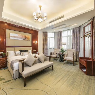 雲悅•豪華觀景大床房 | 品牌床墊&乳膠枕&採光視野極佳 麗灣飯店（福州長樂國際機場店）優惠