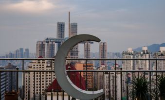 Yunqi River View Terrace Hotel