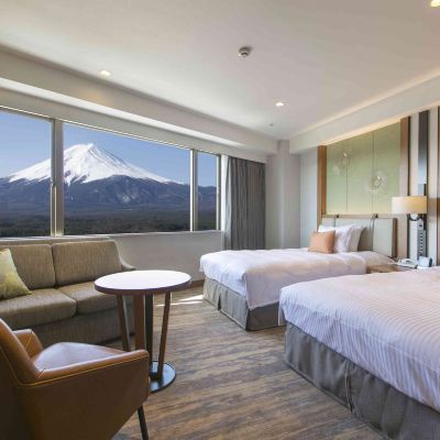 至尊行政樓層-富士山景豪華雙床房