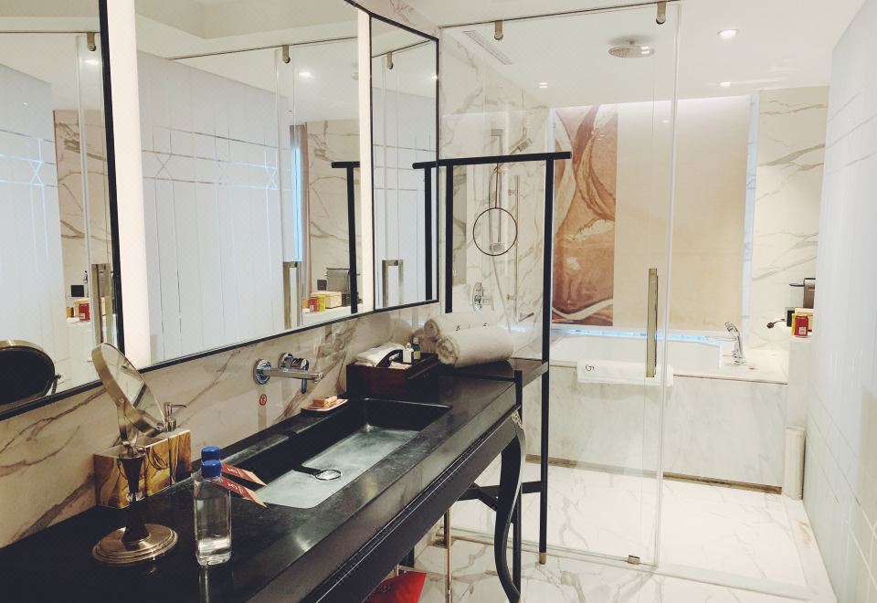 花殿·城景大床房（療愈高奢洗護品+觀景浴缸）