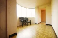 Leshan Jiaxin Hotel