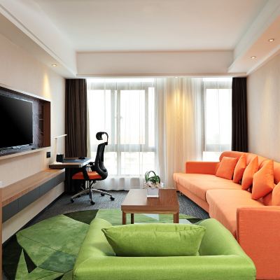 歡朋套房（舒達專利床墊+空氣凈化器+小冰箱+會客廳） 合肥高新區希爾頓歡朋飯店優惠