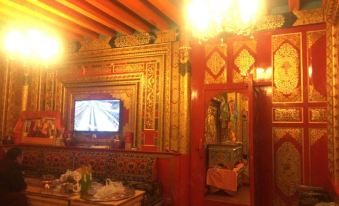 Taha Tibetan Style Hotel