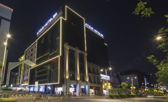 Atour Hotel (Fuzhou Sanfang Qixiang) - Housity