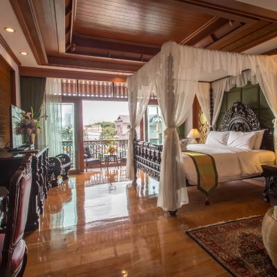 蘭納精緻特大床套房（帶水療浴缸） 禁菸 斯里蘭納別墅飯店優惠