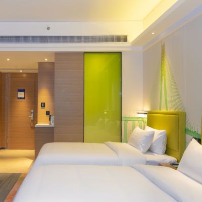 行政豪華雙床房 湛江人民大道希爾頓歡朋飯店優惠