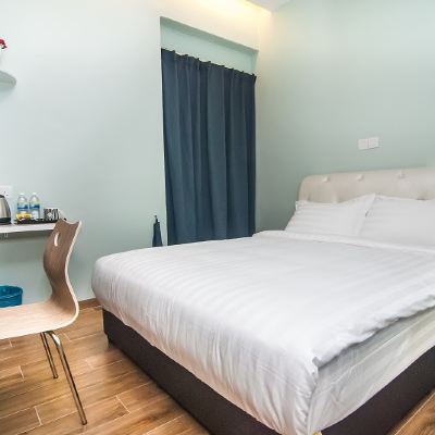 Executive Double Room, 1 Queen Bed Good 9 Hotel Promo Code