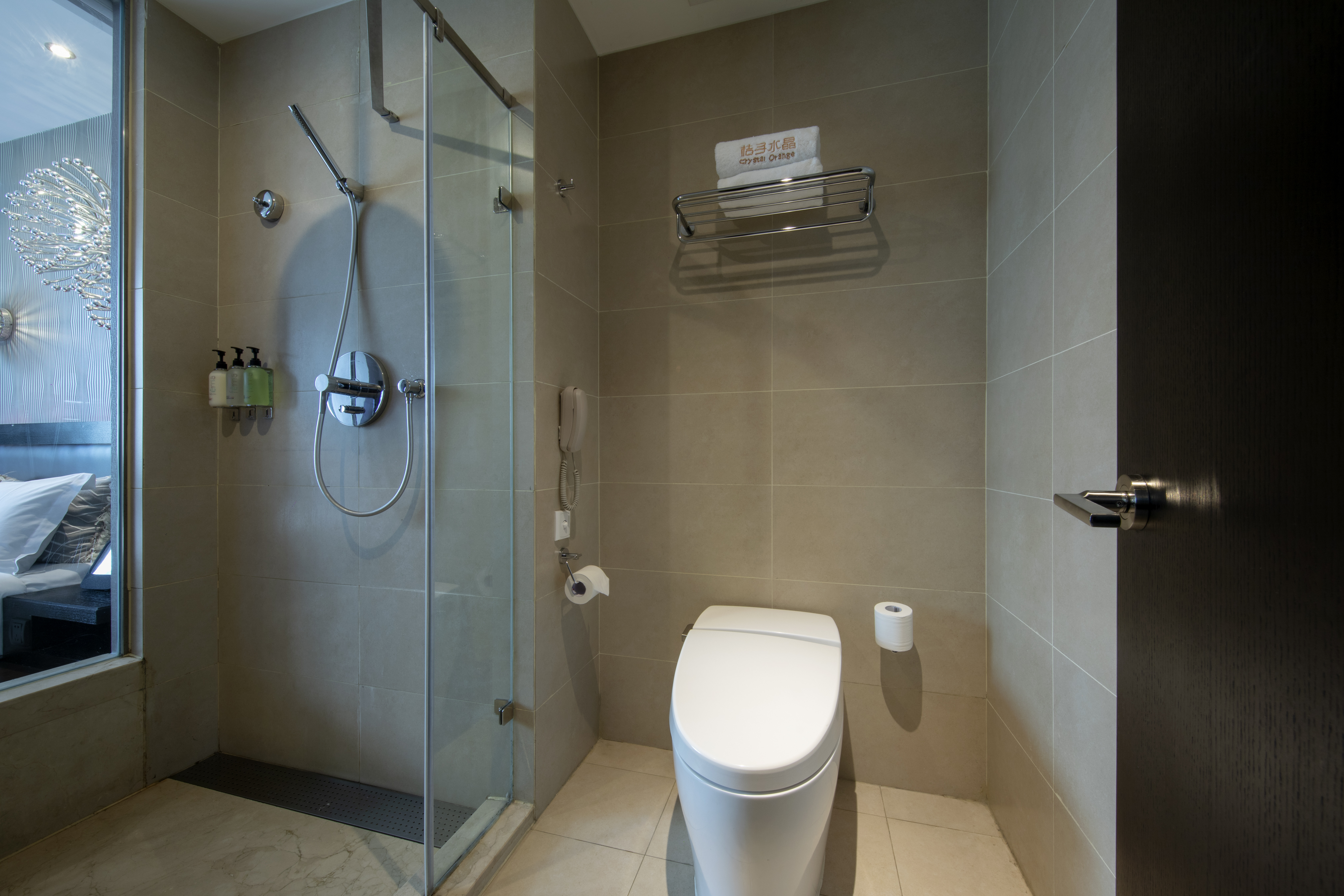 商務大床房（小冰箱＋深度睡眠枕）　