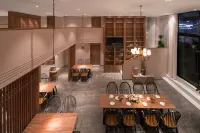 Yashangyinting Hotel [The first choice for overseas tourists]