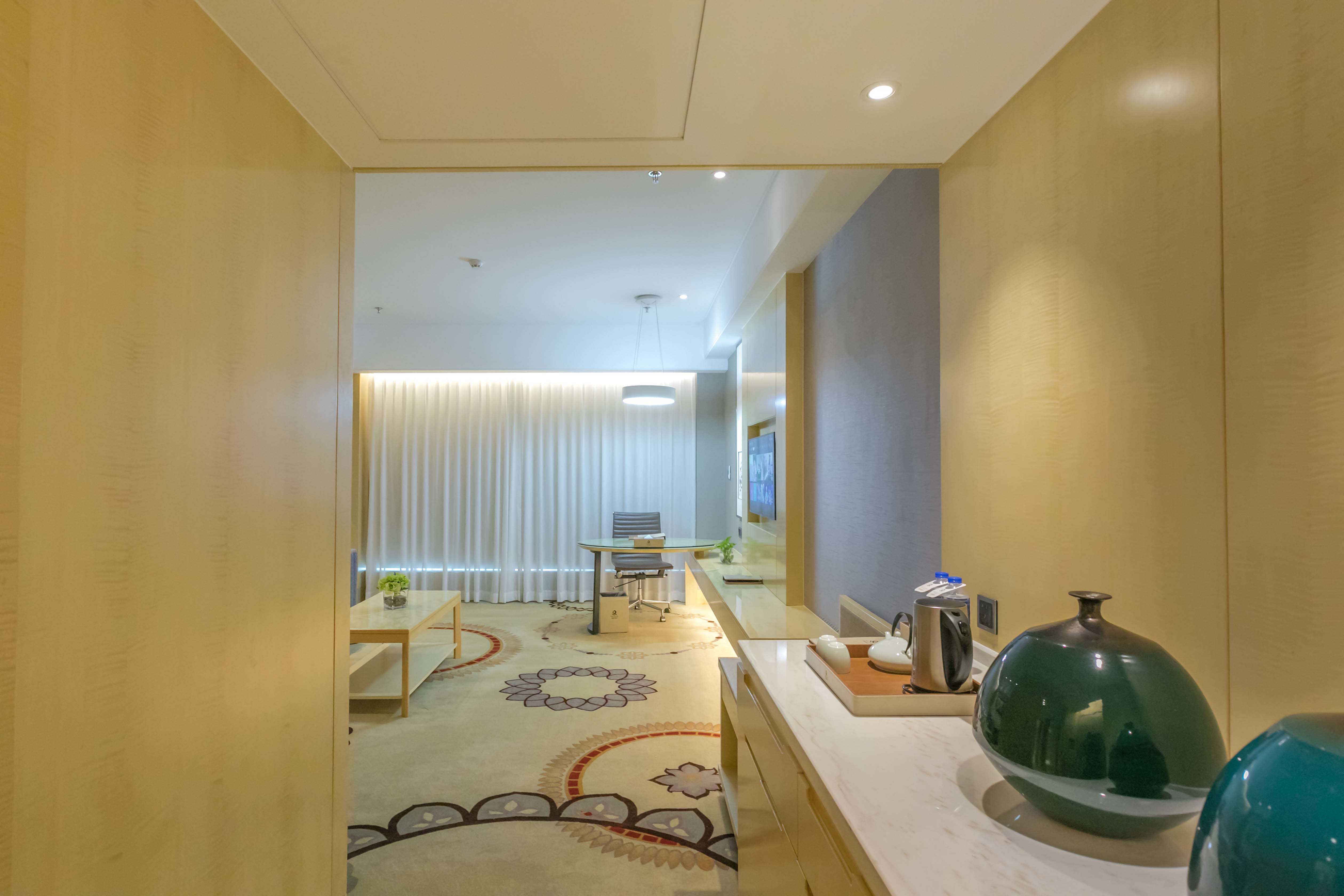 瑞云·奢享套房（静谧会客厅+温润加湿器+豪华浴缸）