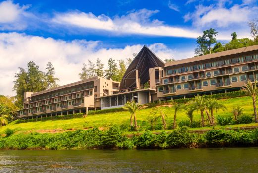 โรงแรมริเวอร์แคว วิลเลจ