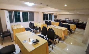 Carriden Hotel (Pingtan Island Longfengtou Seaside Resort)