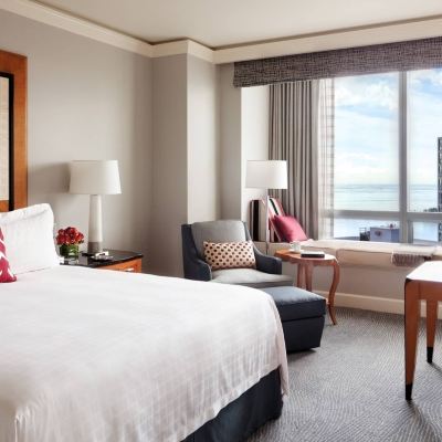 Premier King Room with Bay View