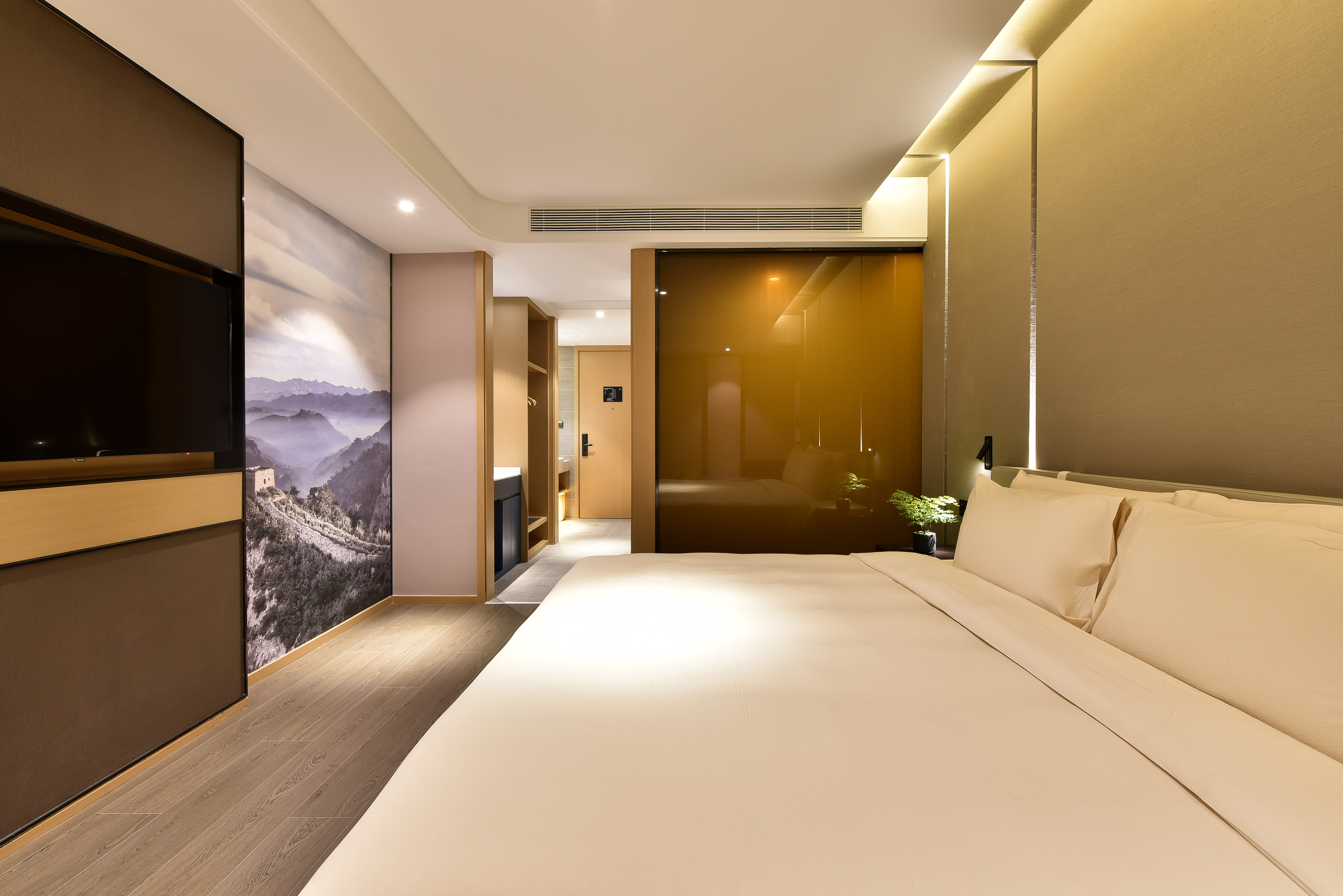 Atour Hotel雅致大床房-手机投屏+茶吧+智能马桶+Minibar