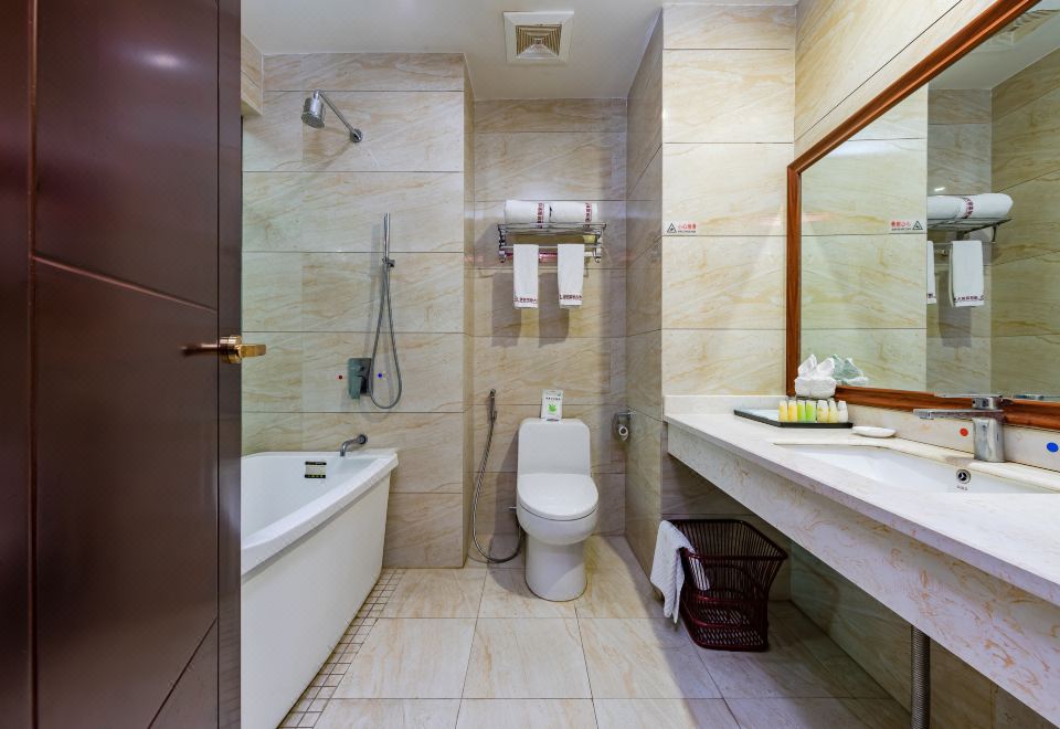 Mahogany Furnished Hot Spring Double Bed Room