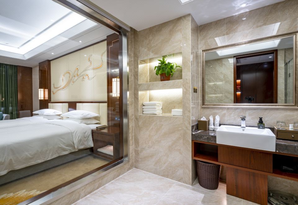 Tianhe Hotel DunhuangDeluxe Business Twin Room