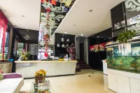 Tieli Commercial Express Hotel