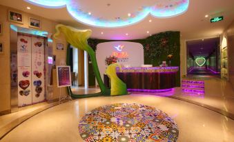 Angel Lover Theme Hotel (Guangzhou East Railway Station CITIC Plaza)