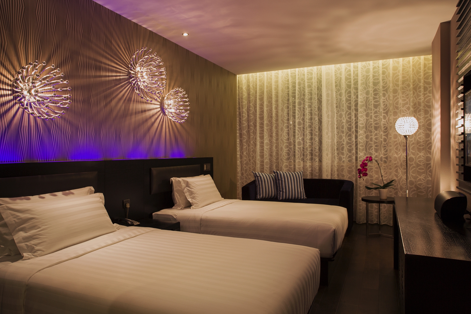 商務雙床房（小冰箱＋深度睡眠枕）