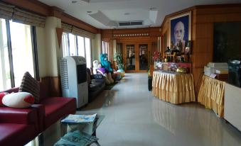 Poonsook Phitsanulok Hotel