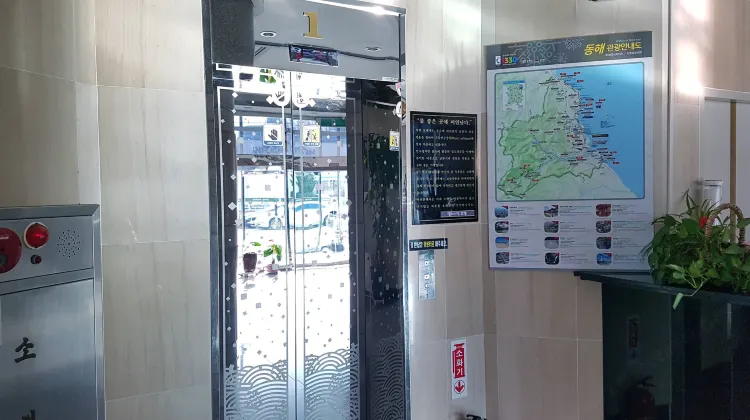 Elysian Hotel 施設