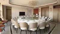 本溪縣凱萊悅享飯店