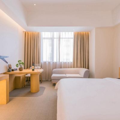 零壓豪華大床房 （舒適床品+舒適沙發） 喜悦門酒店（佛山樂從傢俱城店）優惠