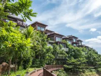 Naxiangshan Rainforest Resort Hotel (Baoting Yanoda Store) فنادق في باوتينغ