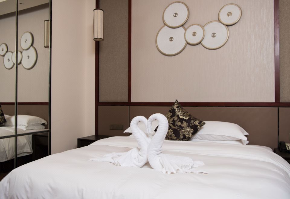 高级大床房（无窗）