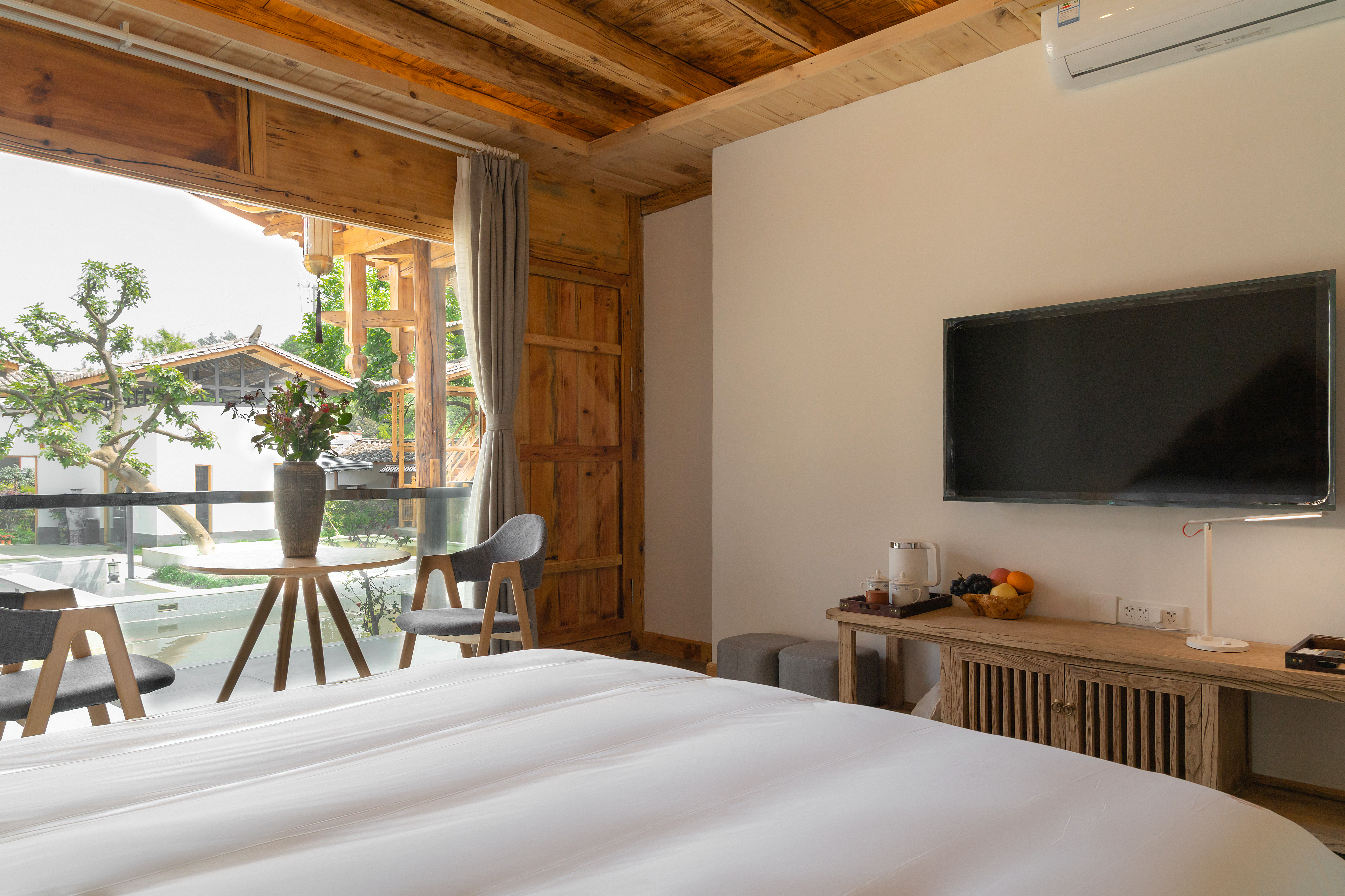 惊蛰·雅致观景大床房+180°观景+观景阳台