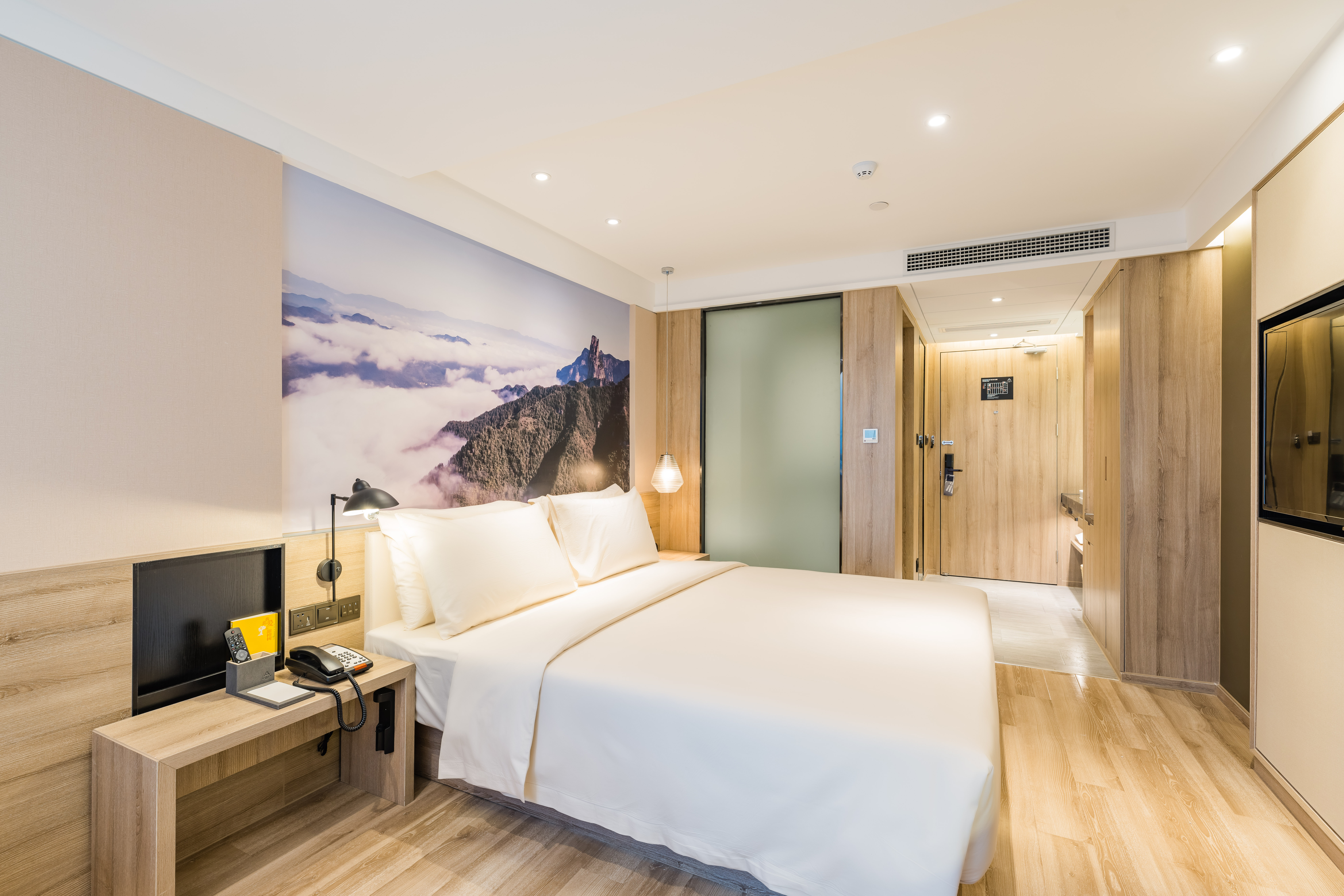 Atour Hotel (Shangtang Road, West Lake Culture Square)Elegant kingsize room