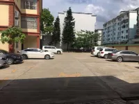 定南七葉精品酒店