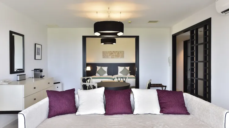 シギラベイサイドスイート アラマンダ 部屋