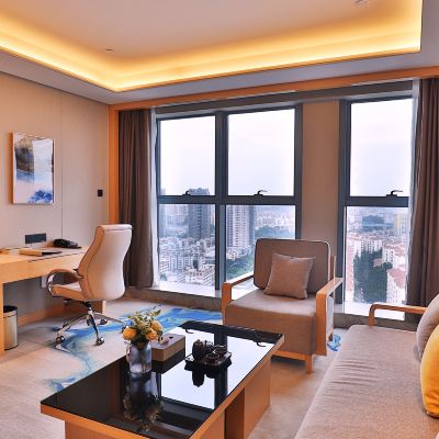 鵬雅套房（智能馬桶+高級浴缸+獨立會客廳） 深圳星都深航鵬雅飯店優惠