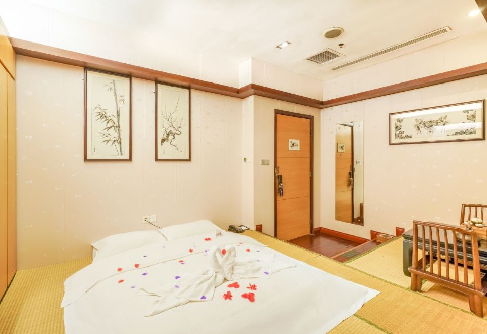 和风汤房【温泉入户，私泡池】