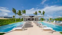 Renaissance Cancun Resort & Marina