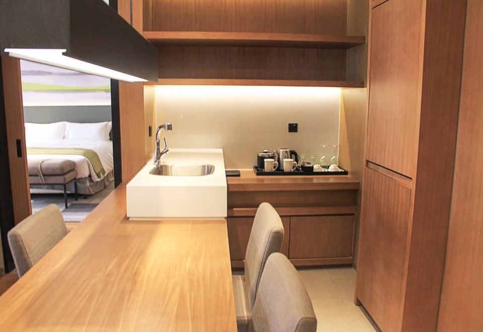 单卧套房 | 超大床 | 舒适尊享空间