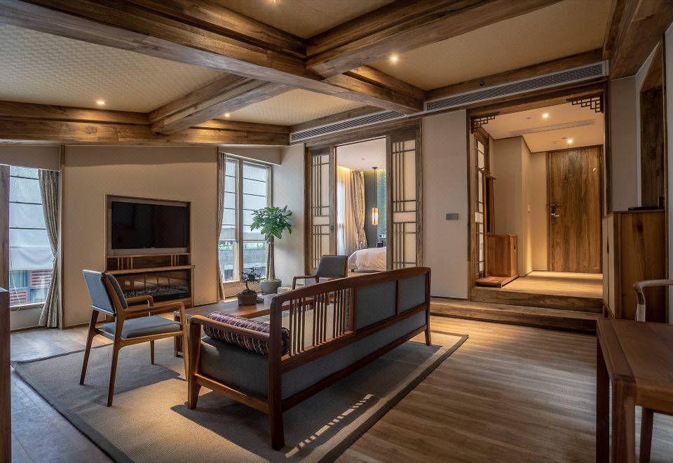 雅致套房（宝格丽洗护+独立浴缸）