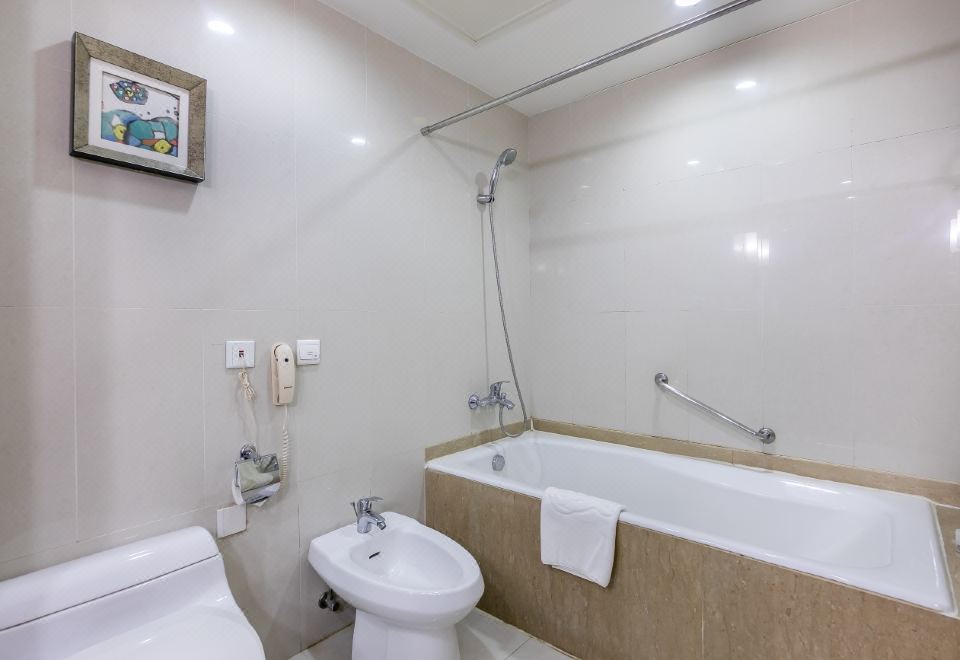 豪華雙床間（浴缸）