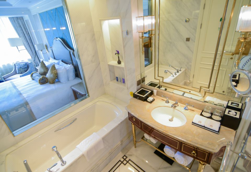 Xijiao State Guest HotelDeluxe Double Room