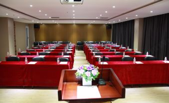 Yeste Hotel (Wuzhou Longhu Square)