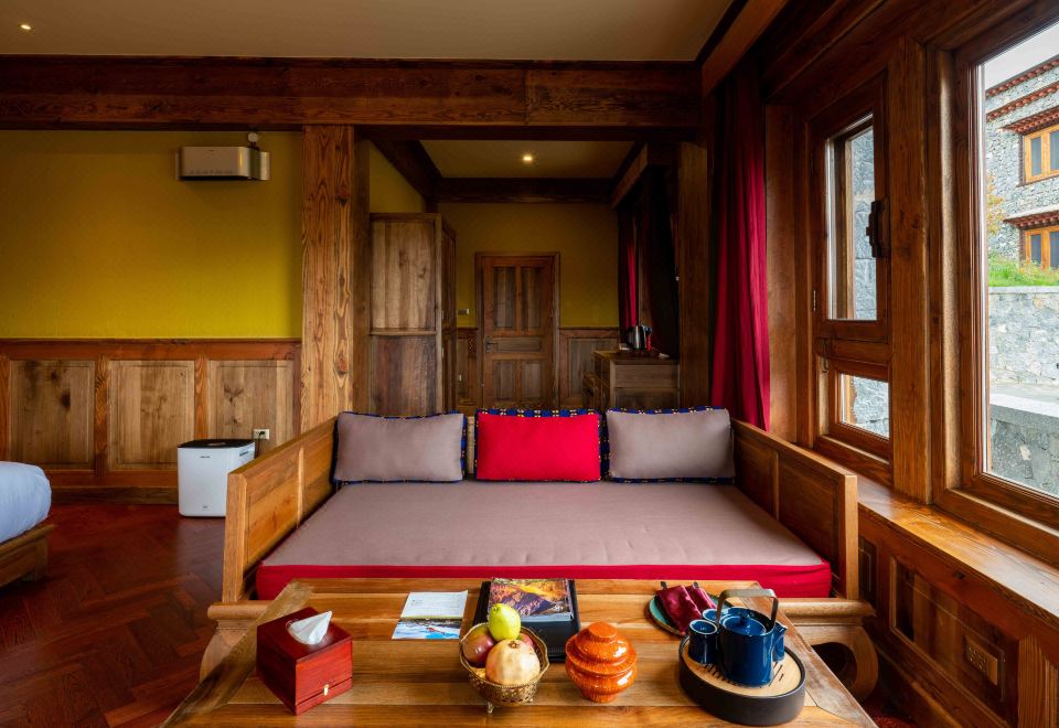 Songtsam Shangri-la LinkaDeluxe Room (Double bed)