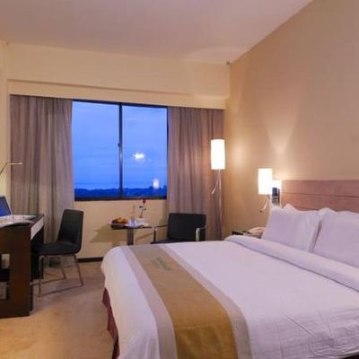 Superior Double or Twin Room Kupon Borneo Royale Hotel